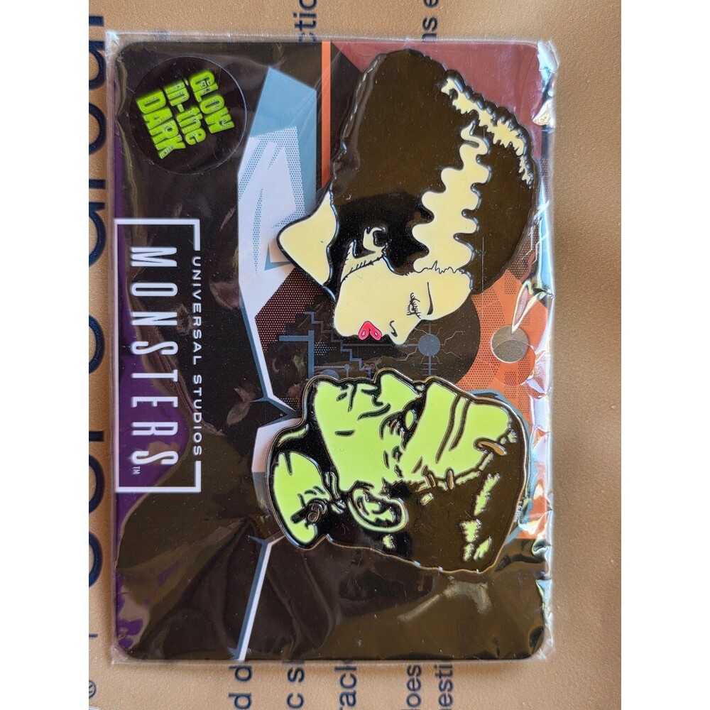 UNIVERSAL STUDIOS MONSTERS GLOW IN THE DARK 2 PIN SET SEALED FRANKENSTEIN BRIDE